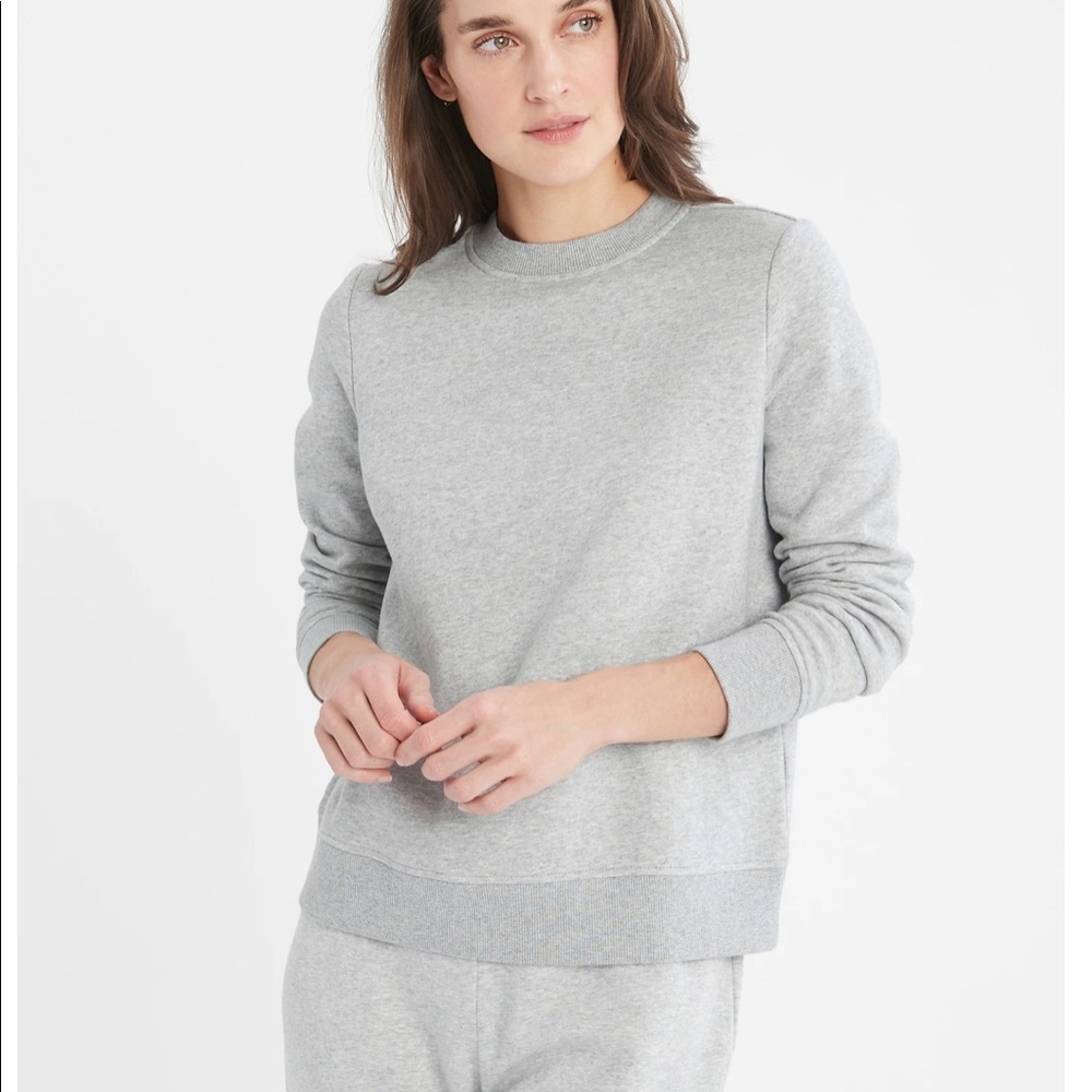 NWT Fleece Crew-Neck Sweatshirt